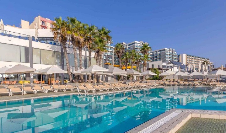 Hotel AX ODYCY wakacje