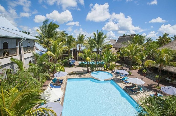 Hotel s bazénem