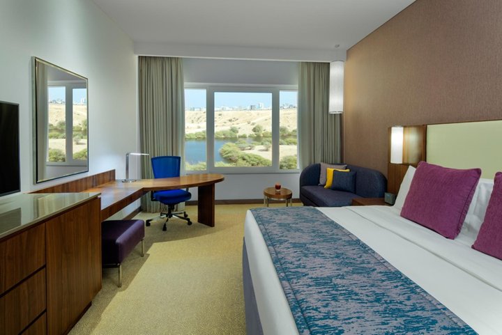 Crowne Plaza Muscat OCEC – fotografie 3