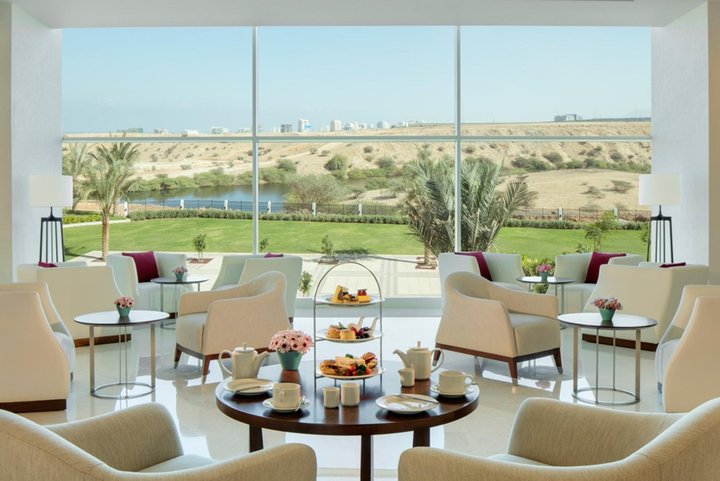 Crowne Plaza Muscat OCEC – fotografie 5
