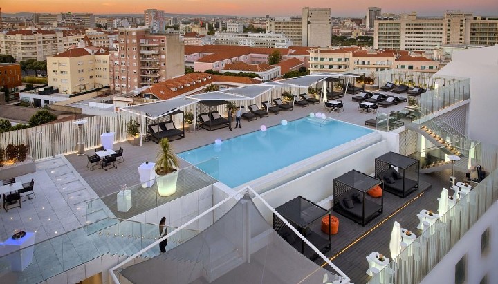 swimming pool