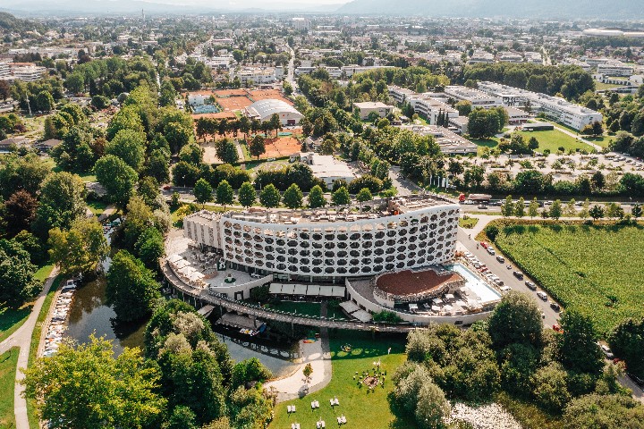 Budova hotelu 