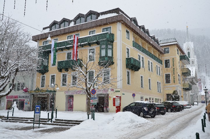 Hotel NEUE POST wakacje