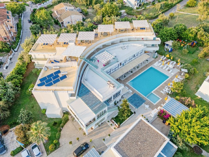 Hotel s bazénem