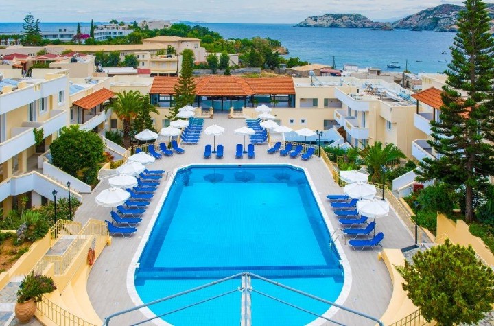 Hotel medencével