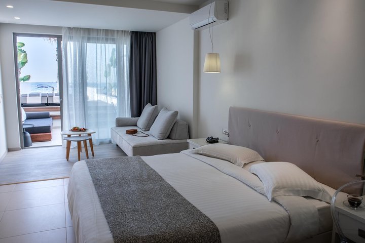 Iperion Beach – fotografie 4