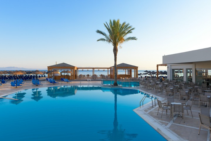 Avra Beach Resort Hotel – fotka 2