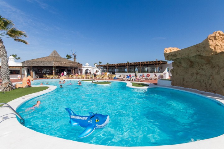 Obrázek hotelu Sands Beach Resort
