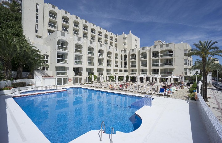 Hotel s bazénem