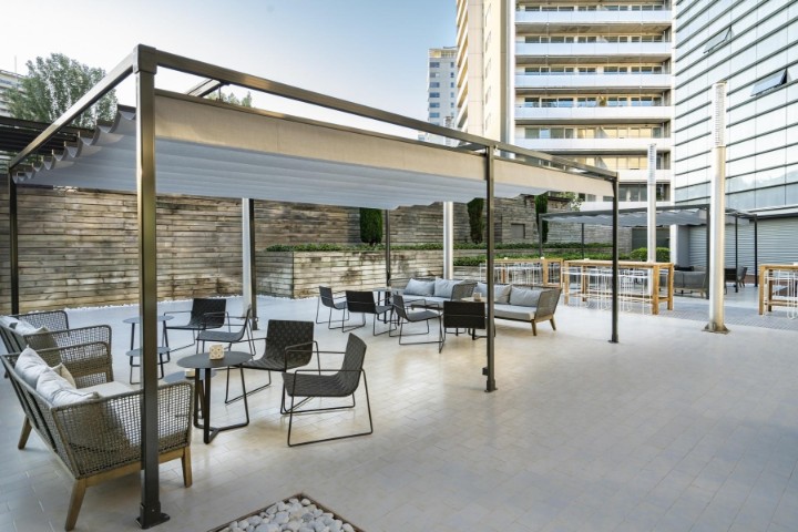 Hotel s terasou 