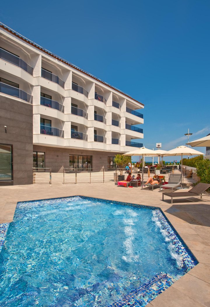 RH Boutique Porto Cristo – fotografie 2