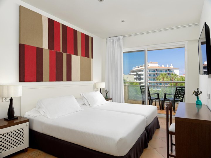 H10 Vintage Salou Adults Only +16 – fotografie 3