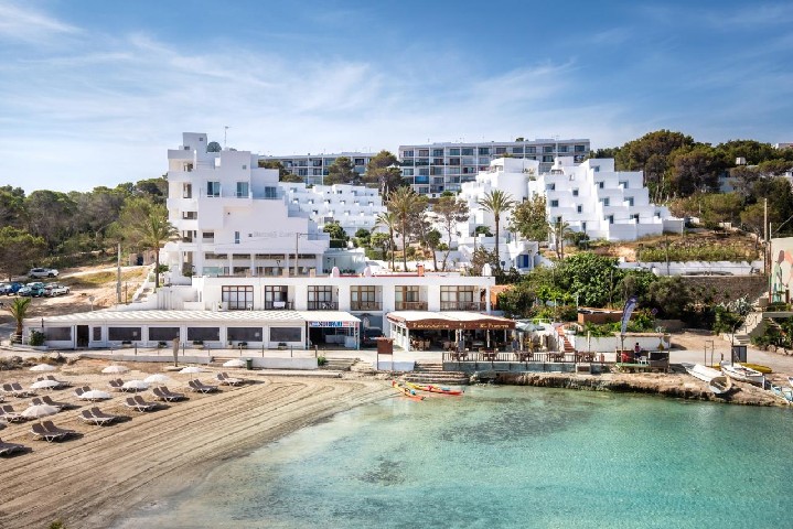 Hotel BARCELO PORTINATX wakacje