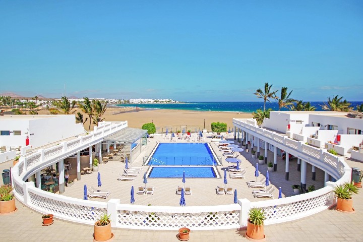 Hotel s bazénem