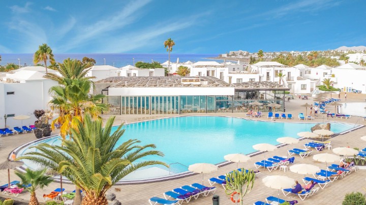 Hotel s bazénom