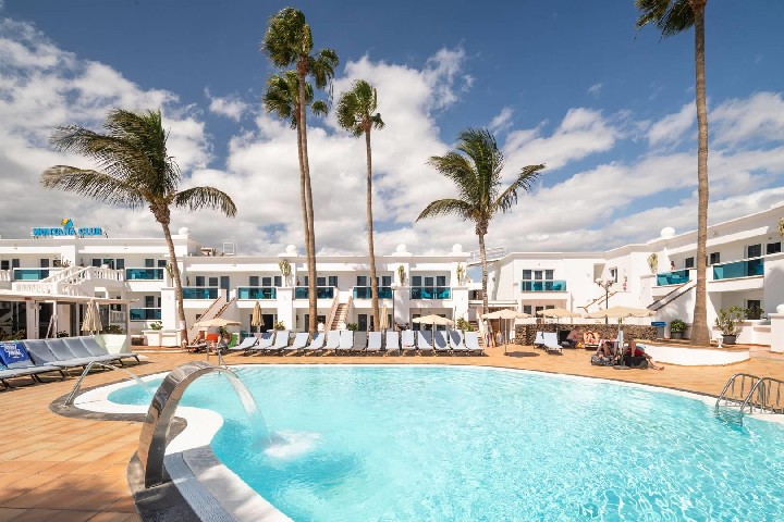 Hotel s bazénem 