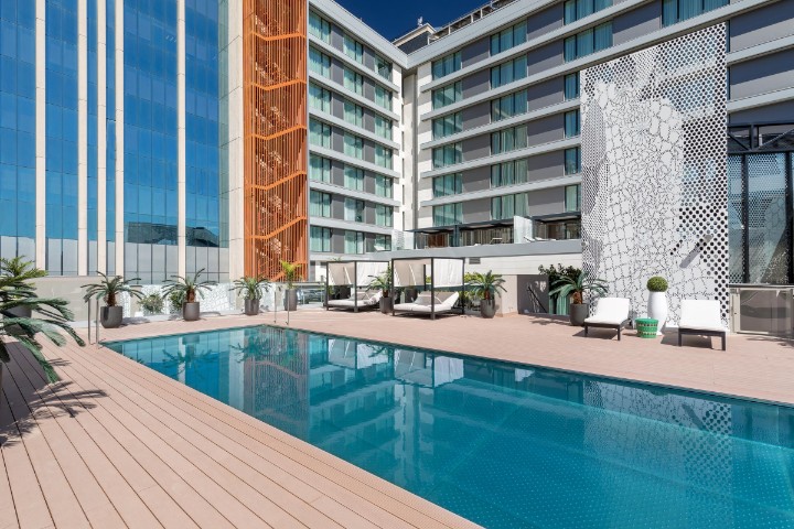 Hotel s bazénem