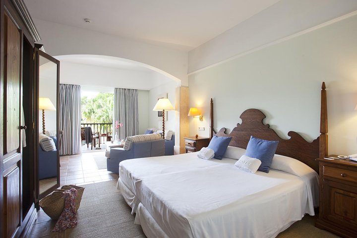 Hotel Cala Sant Vicenc – fotografie 4