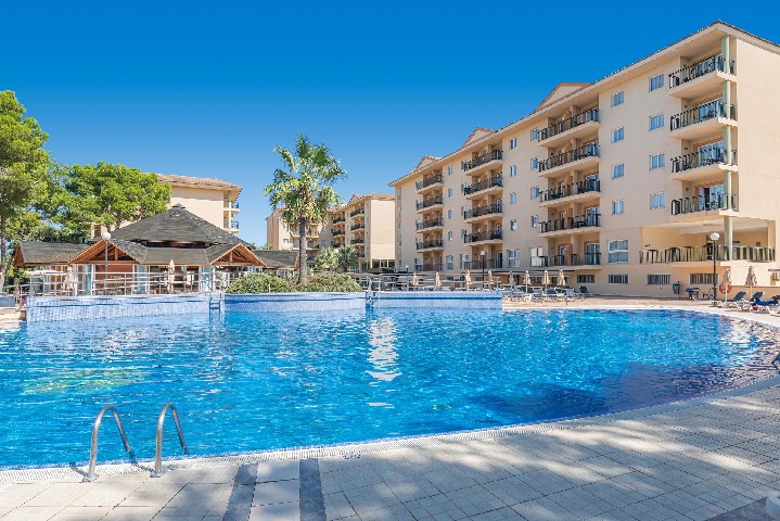 Hotel s bazénem 