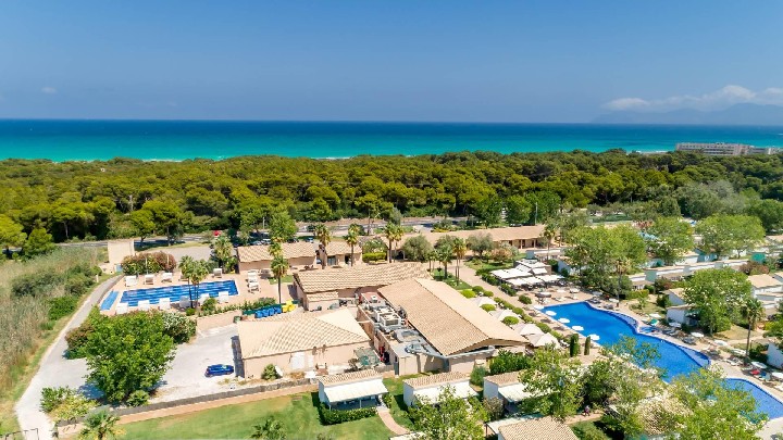 Letecký pohled na celý resort 