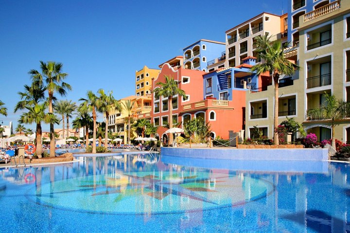 Hotel s bazénem 