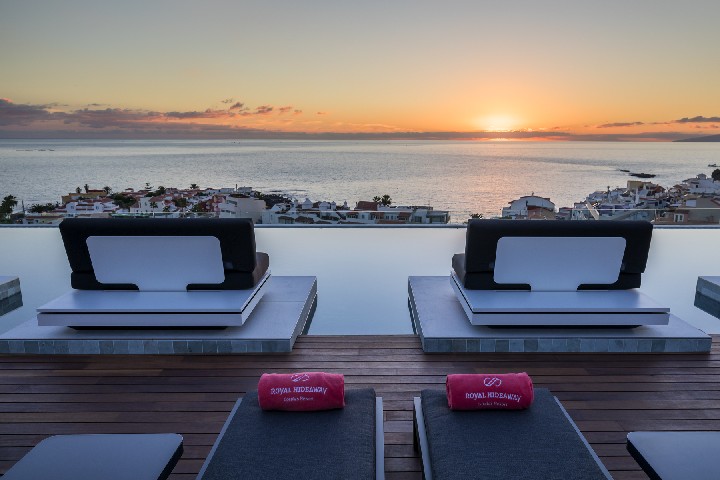 MARESIA THE ROOF INFINITY POOL ADULTS ONLY