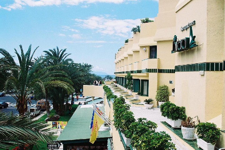 Hotel