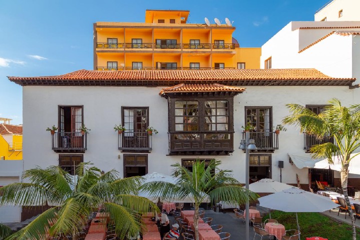 Hotel MARQUESA wakacje