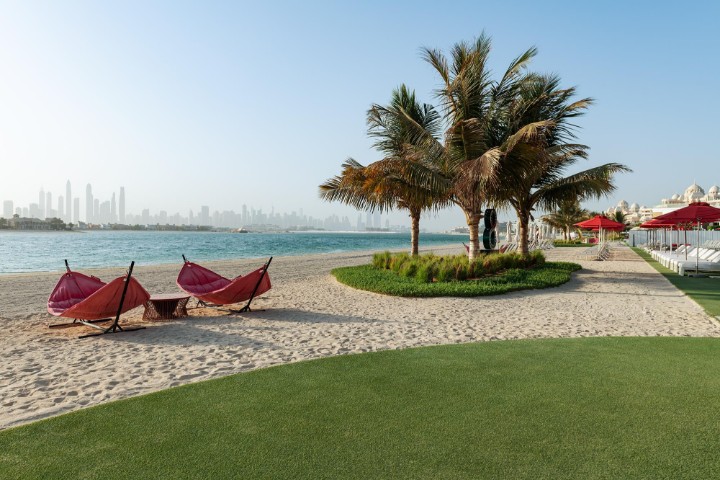 Obrázek hotelu Th8 Palm Dubai Beach Resort Vignette Collection