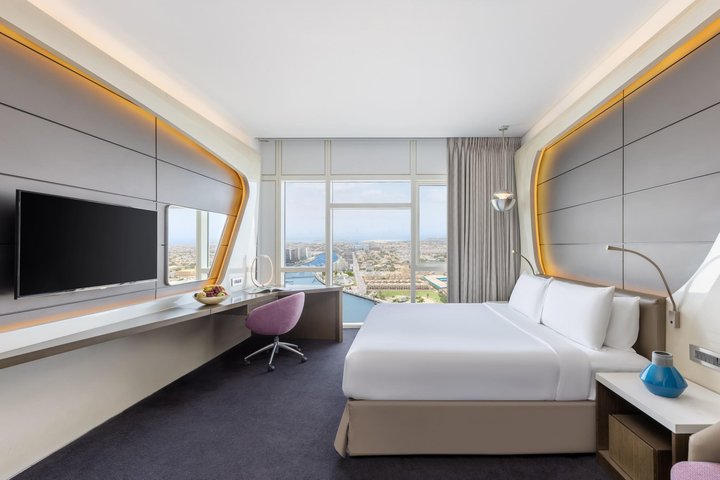 V Hotel Curio Collection by Hilton – fotografie 3