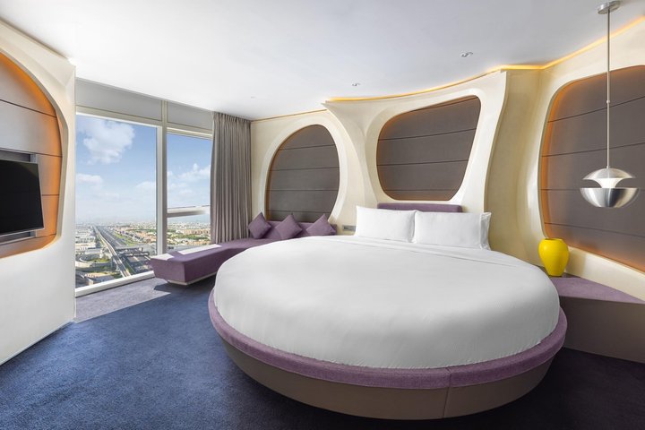 V Hotel Curio Collection by Hilton – fotografie 2
