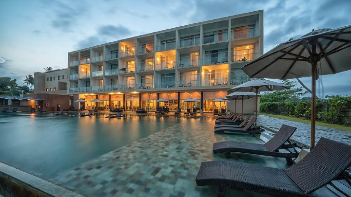 Hotel s bazénem