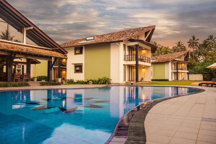 Hotel s bazénem