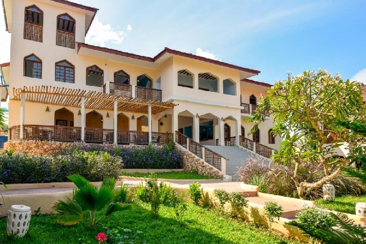 Hotel Exterior