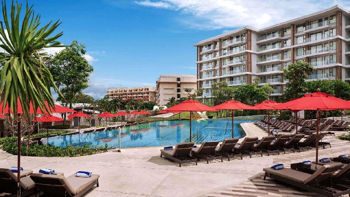Hotel s bazénem