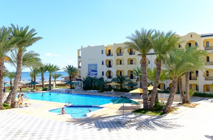 Hotel medencével
