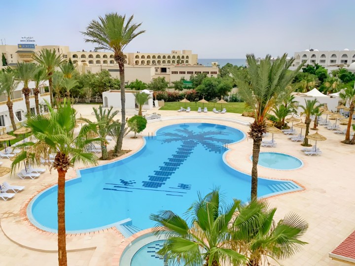 Hotel s bazénem