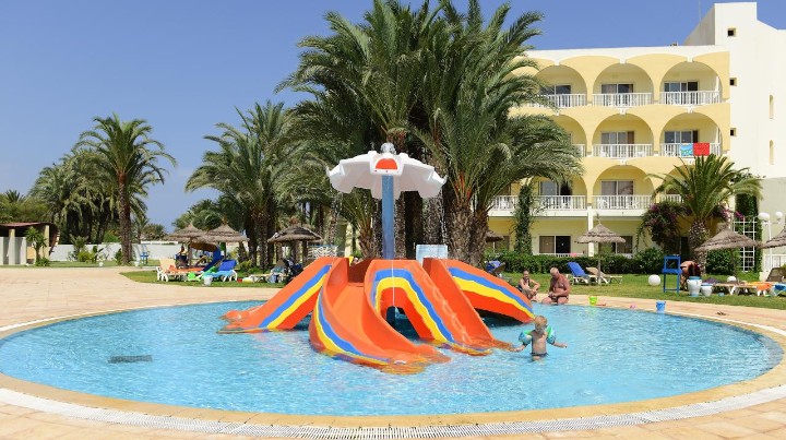 One Resort Jockey – fotka 3