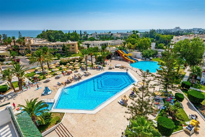 Hotel RIVIERA wakacje