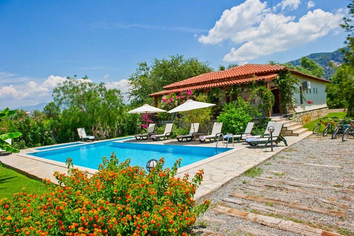Villa D Louca – fotografie 2