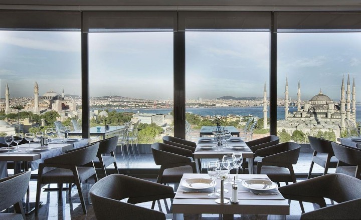 Restaurace