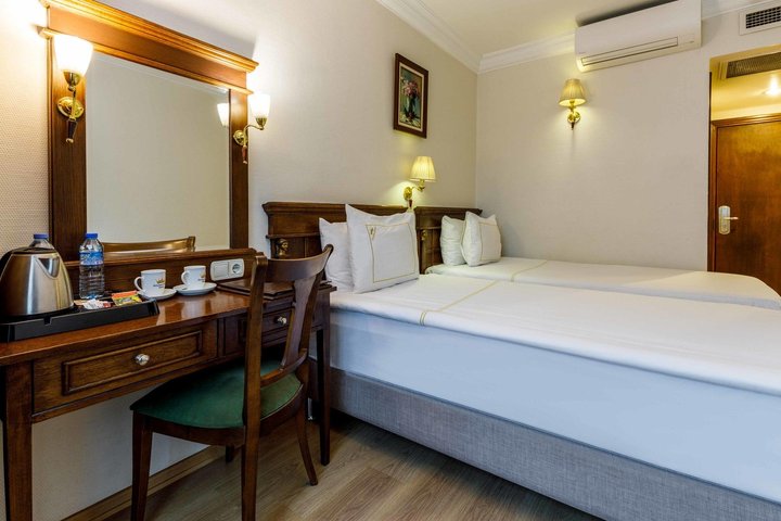 Golden Crown Hotel – fotografie 3
