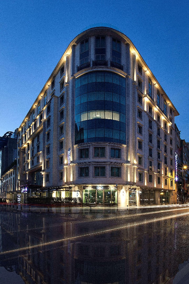 Hotel