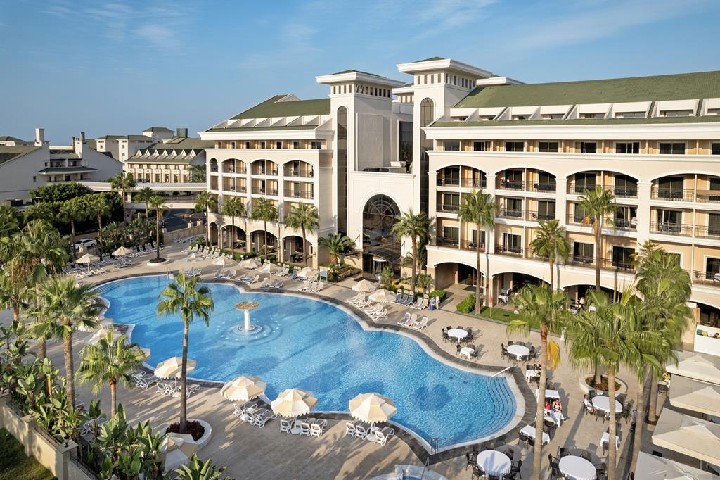 Hotel DOBEDAN EXCLUSIVE HOTEL & SPA wakacje