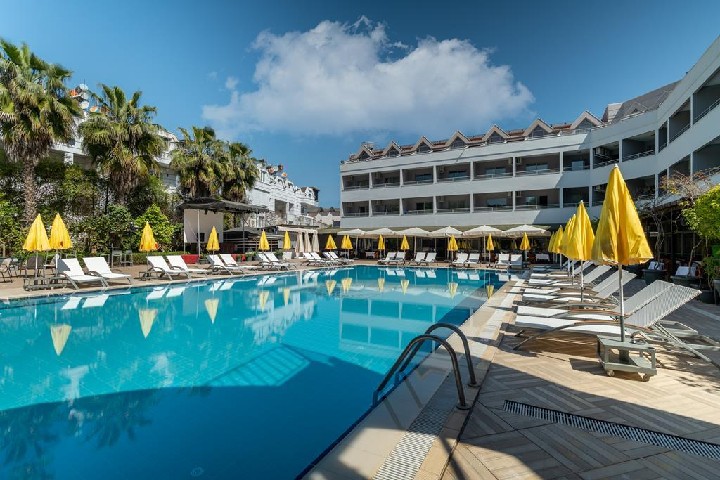 Hotel GRAND VIKING wakacje