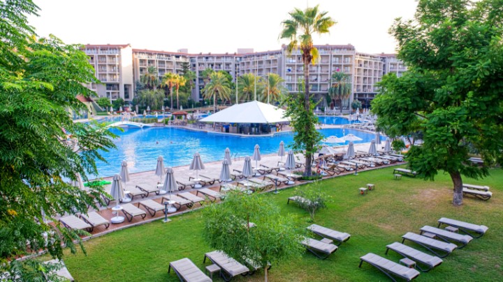 Hotel medencével