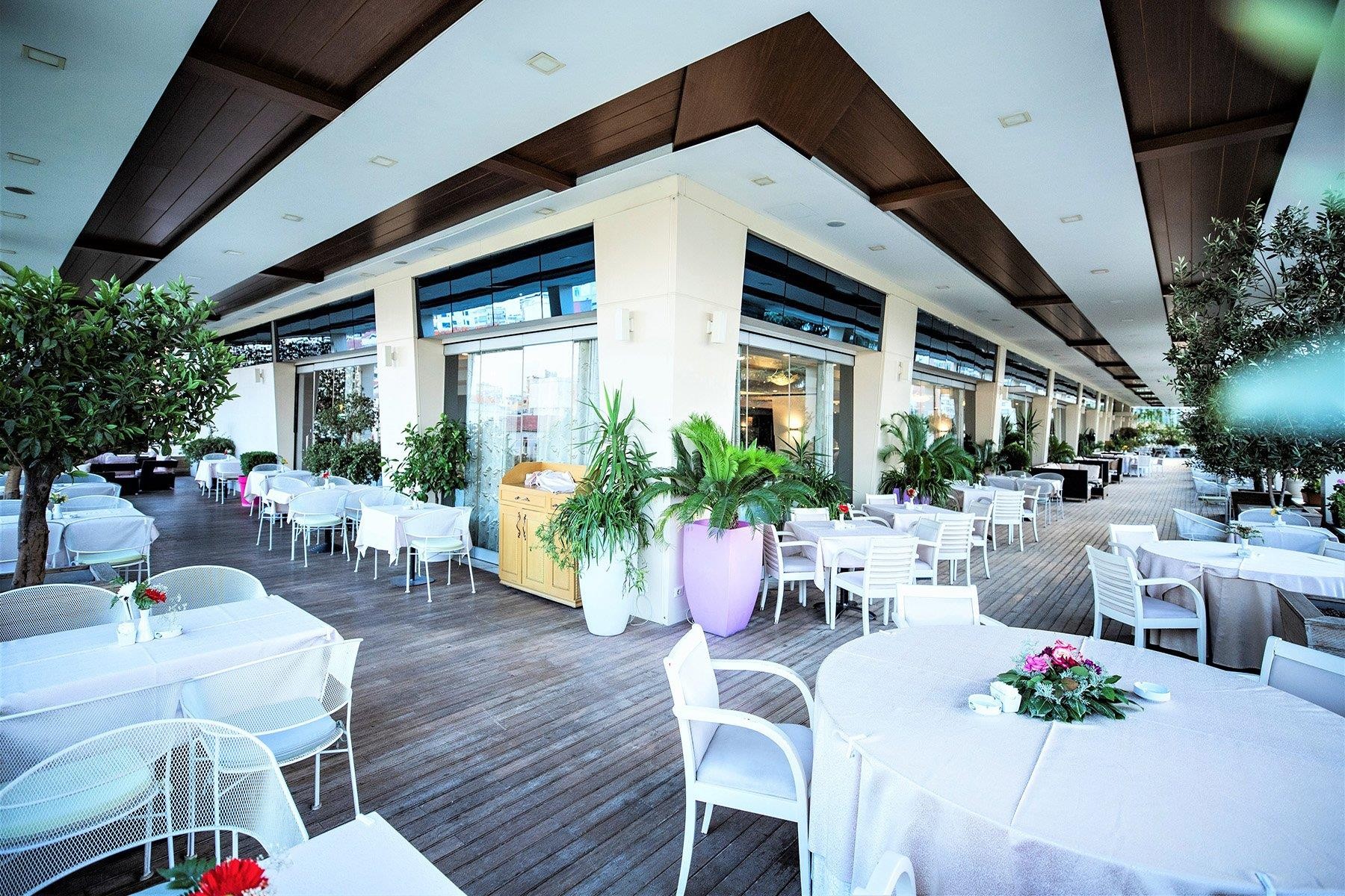 Tirana International Hotel and Conference Centre 15