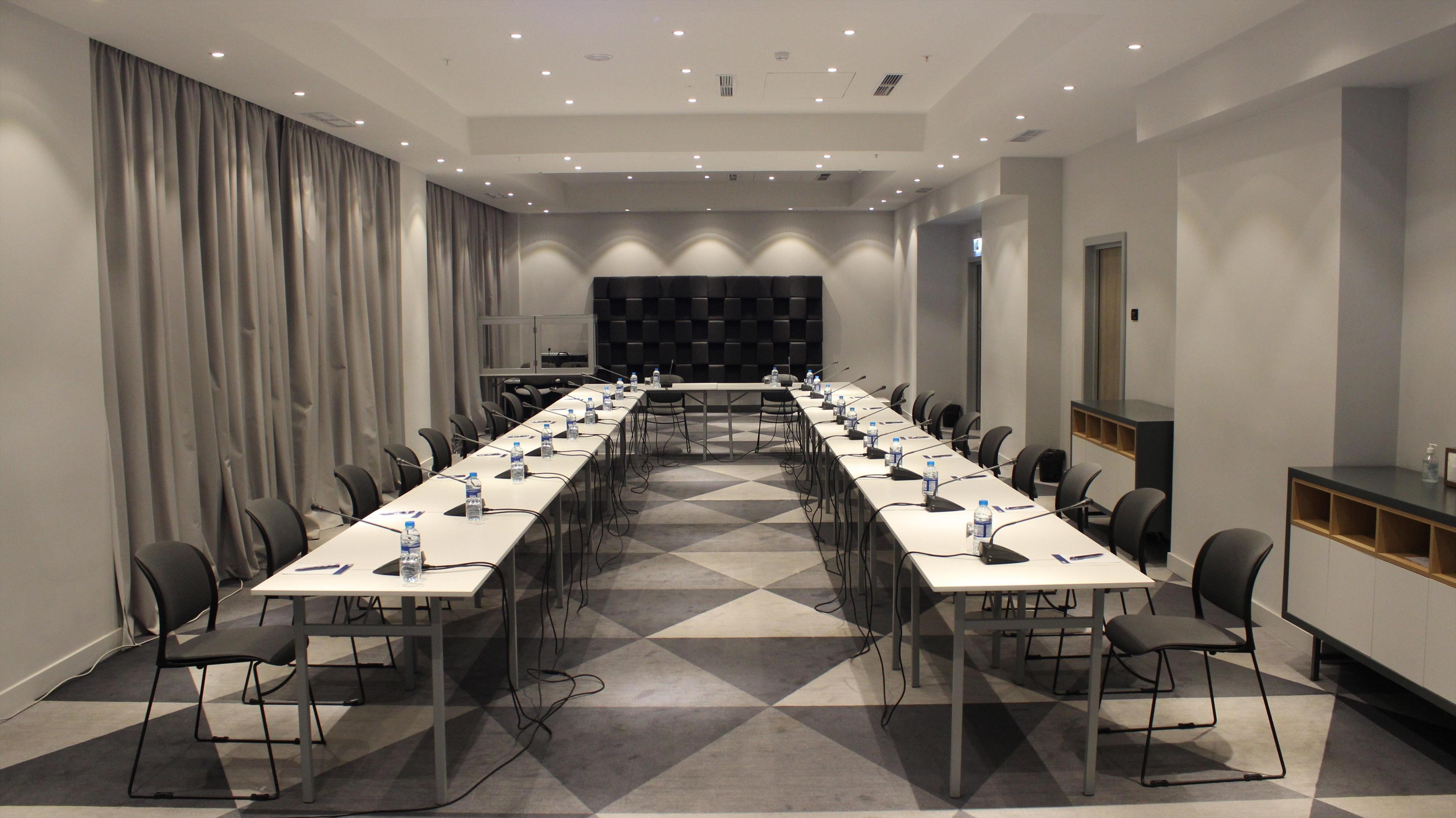 Holiday Inn Express Yerevan 7