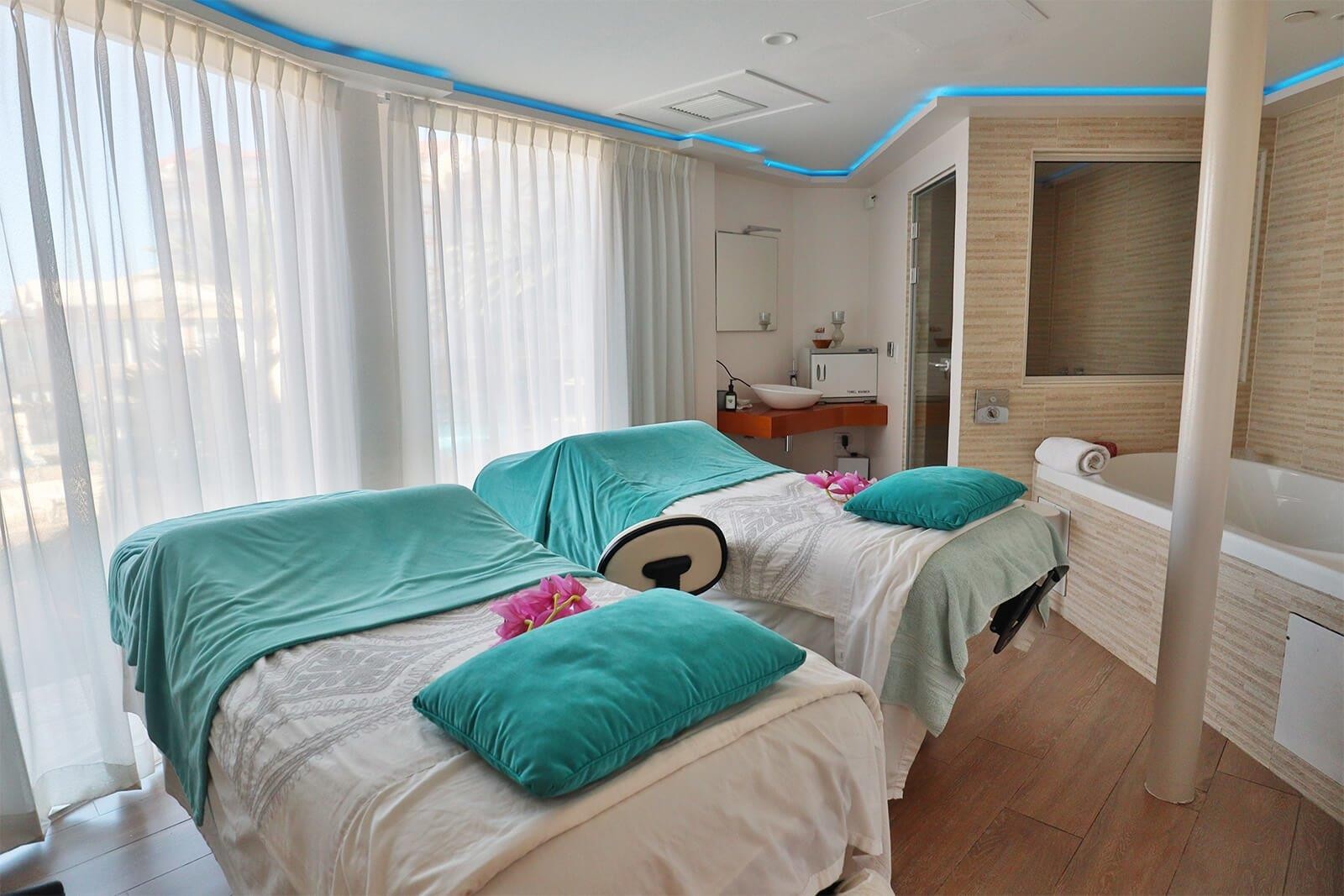 Divi Aruba Phoenix Beach Resort 17