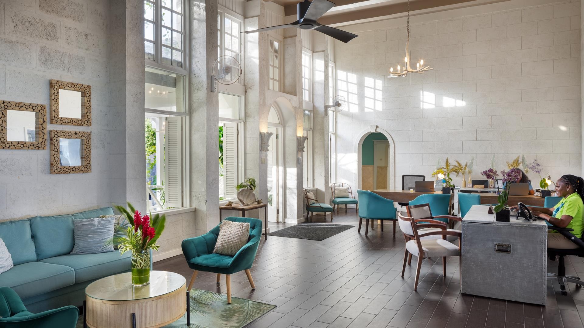 Sea Breeze Beach House 10